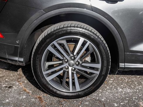 Used 2020 Audi Q5 e Prestige w/ Prestige Package image 6