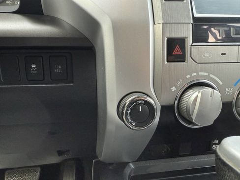 Used 2014 Toyota Tundra SR5 w/ TRD Off Road Package image 22