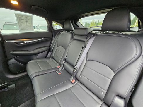 Used 2023 INFINITI QX55 Luxe w/ Cargo Package image 18