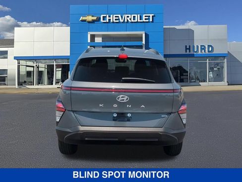 Used 2024 Hyundai Kona SEL AWD/4WD image 6