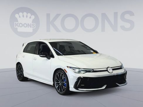 Used 2025 Volkswagen Golf w/ Euro Style Package AWD/4WD image 2