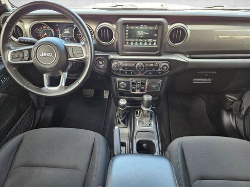Used 2021 Jeep Wrangler Unlimited Sahara AWD/4WD image 17