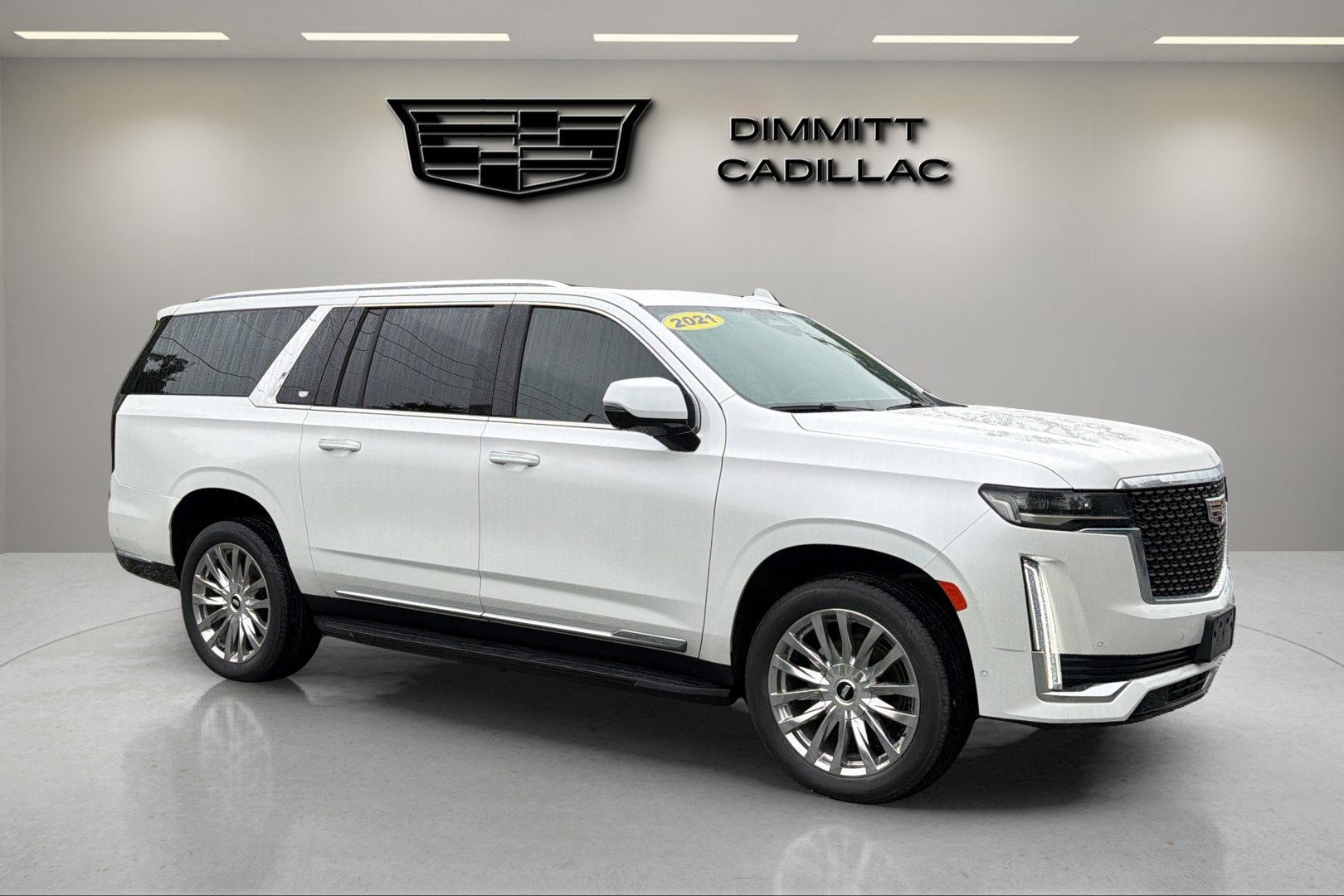 Used 2021 Cadillac Escalade ESV Premium Luxury AWD/4WD image 7