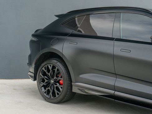 Used 2023 Aston Martin DBX 707 AWD/4WD image 33
