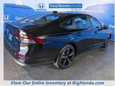 Used 2026 Honda Accord Sport image 7