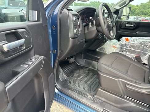 New 2026 GMC Sierra 3500 Pro w/ 1SA Pro Safety Plus Package AWD/4WD image 13