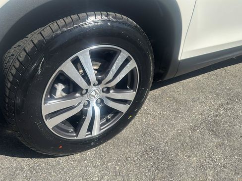 Used 2018 Honda Pilot EX-L image 3