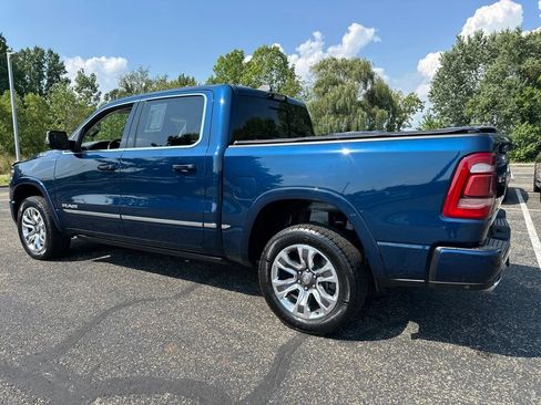 Used 2024 RAM 1500 Limited AWD/4WD image 10