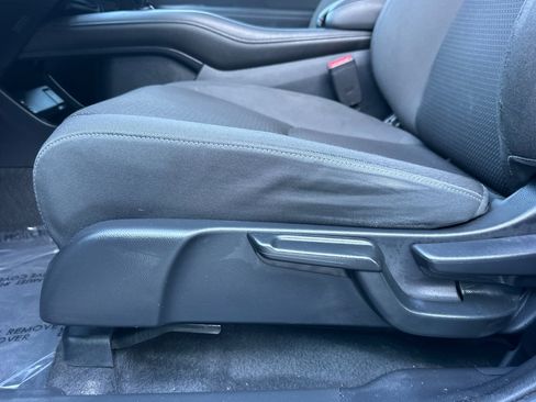 Used 2022 Honda HR-V EX image 14