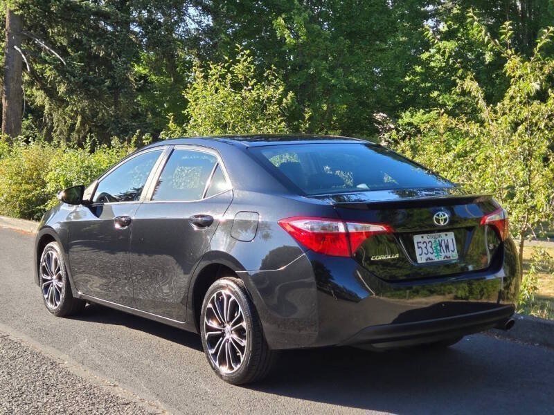 Used 2016 Toyota Corolla S FWD image 10