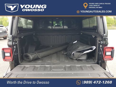 Used 2021 Jeep Gladiator Mojave AWD/4WD image 28