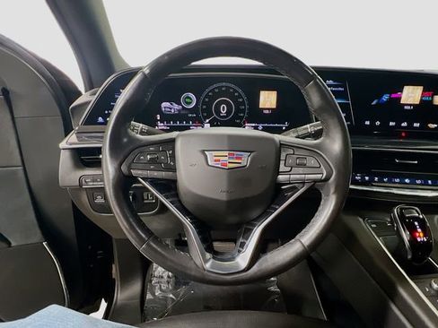 Used 2022 Cadillac Escalade ESV Sport AWD/4WD image 11