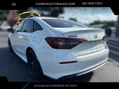 Used 2026 Honda Civic Sport image 3
