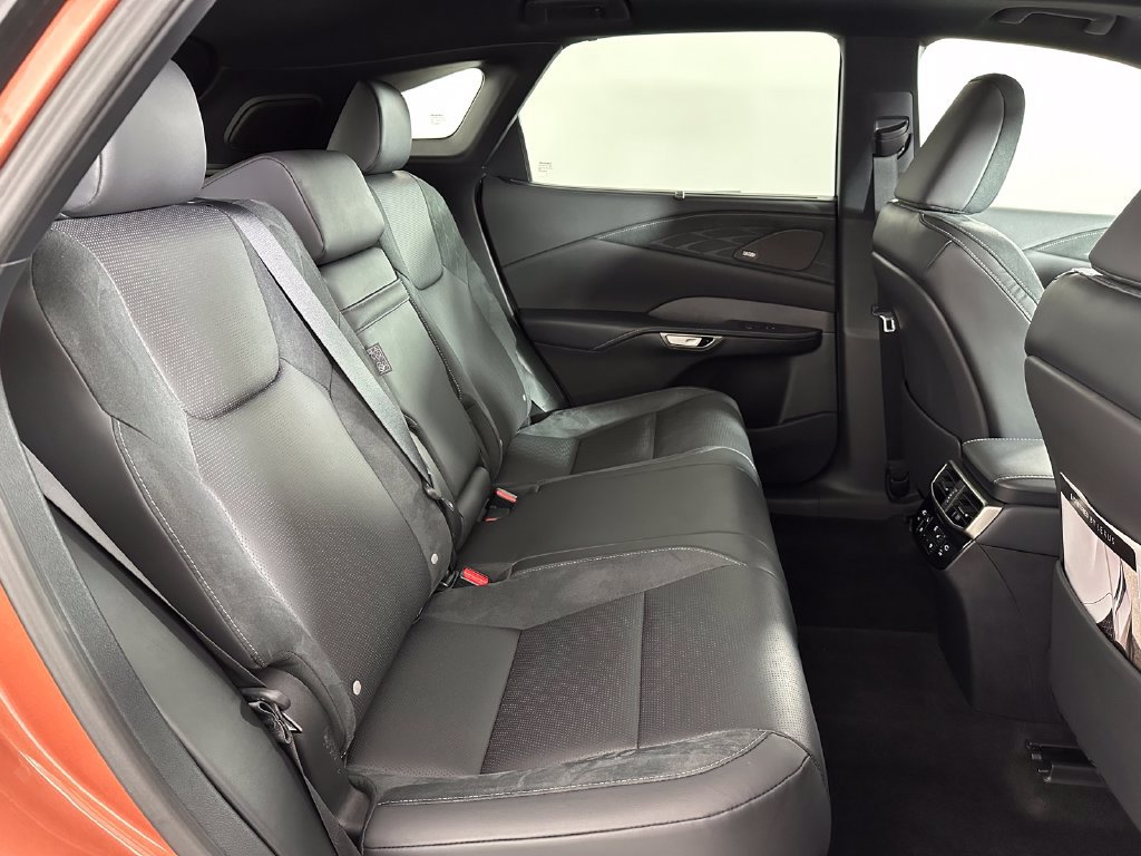 Used 2023 Lexus RX 350 w/ Accessory Package (Z1) AWD/4WD image 20
