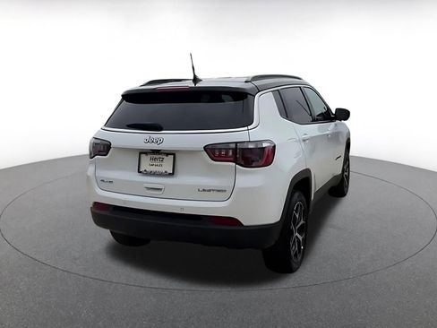 Used 2025 Jeep Compass Limited AWD/4WD image 15