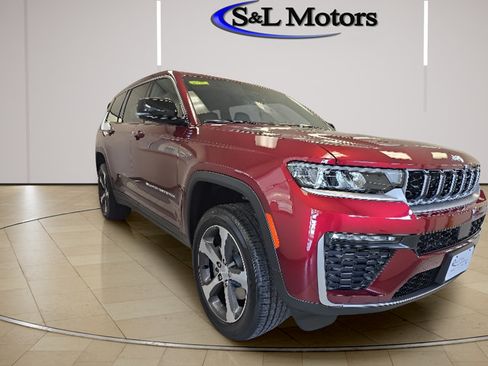 New 2026 Jeep Grand Cherokee L Limited w/ Trailer Tow Package AWD/4WD image 1