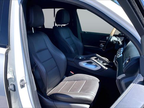 Used 2021 Mercedes-Benz GLE 450 4MATIC image 8