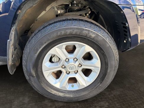Used 2014 Toyota 4Runner SR5 Premium AWD/4WD image 43