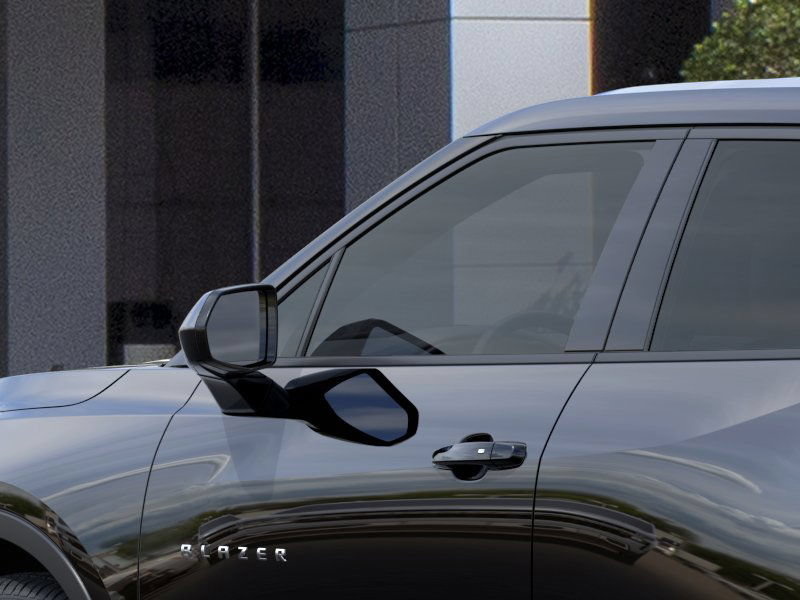 Certified 2025 Chevrolet Blazer LT FWD image 13