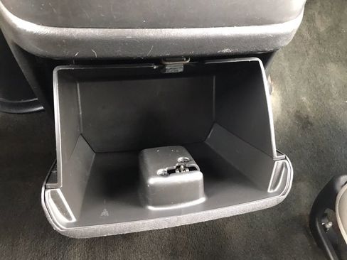 Used 2017 Chevrolet Express 3500 LT w/ LT Preferred Equipment Group image 24