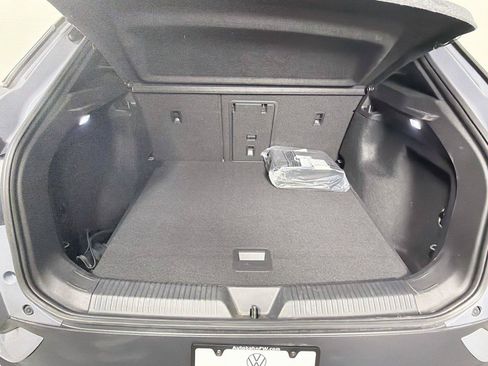 Used 2023 Volkswagen ID.4 Pro S RWD image 25