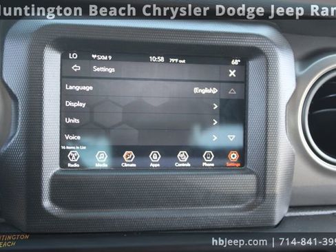 Used 2022 Jeep Wrangler Unlimited Sport image 26