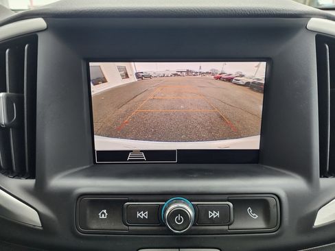 Certified 2023 GMC Terrain SLE w/ Driver Convenience Package image 36