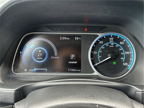 Used 2024 Nissan Leaf S FWD image 20