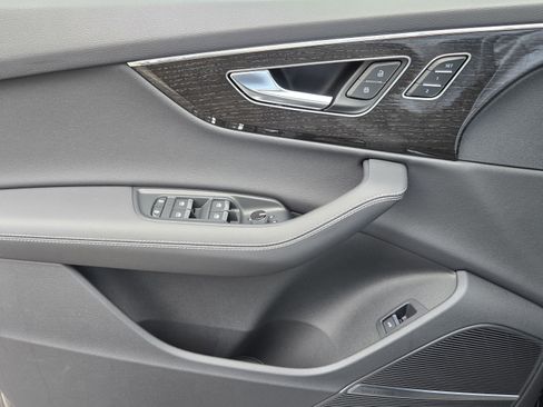 New 2026 Audi Q7 3.0T Premium Plus AWD/4WD image 14