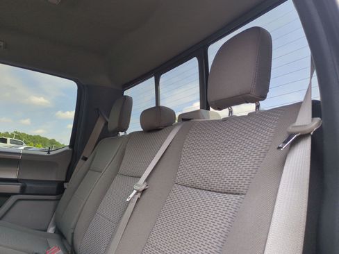Used 2020 Ford F150 XLT w/ Equipment Group 302A Luxury AWD/4WD image 31