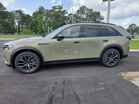 New 2025 MAZDA CX-70 Plug-In Hybrid w/ Premium Plus image 6