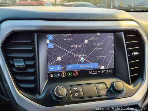 Certified 2023 GMC Acadia SLT image 20