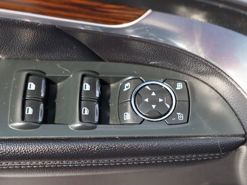 Used 2019 Ford Explorer Limited w/ Class III Trailer Tow Package image 16