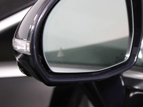 Used 2022 Mercedes-Benz EQS 450+ Sedan image 56