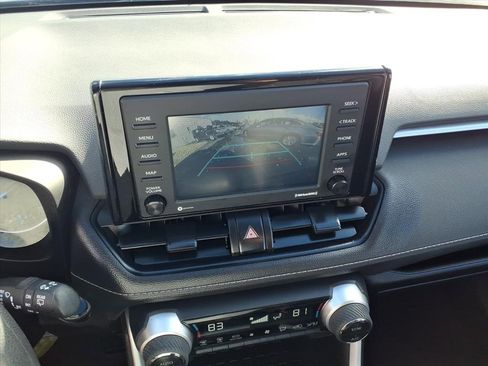 Used 2021 Toyota RAV4 XLE image 14
