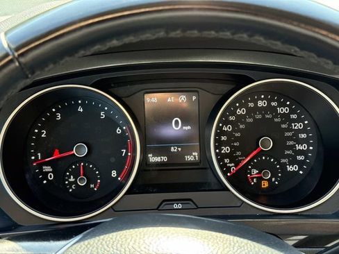 Used 2018 Volkswagen Tiguan SEL AWD/4WD image 28