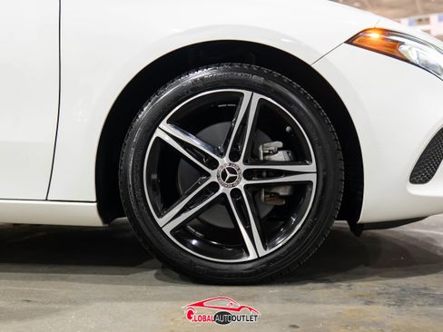 Used 2019 Mercedes-Benz A 220 4MATIC image 10