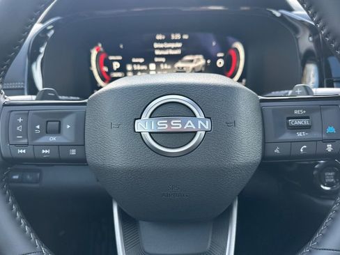 New 2026 Nissan Pathfinder Platinum w/ Cargo Package AWD/4WD image 24