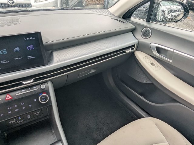 Used 2025 Hyundai Sonata SEL FWD image 17