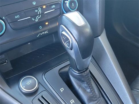 Used 2015 Ford Focus SE w/ Equipment Group 201A image 23