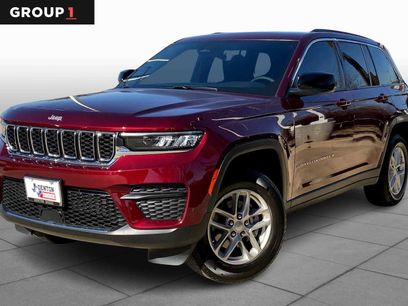 New 2025 Jeep Grand Cherokee Laredo