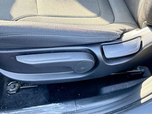 Certified 2024 Hyundai Tucson SE image 9