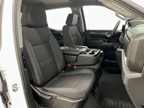 Certified 2025 Chevrolet Silverado 1500 LT image 36