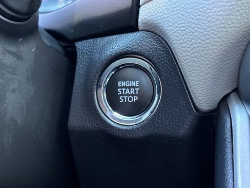 Certified 2025 Toyota RAV4 XLE w/ Convenience Package image 33