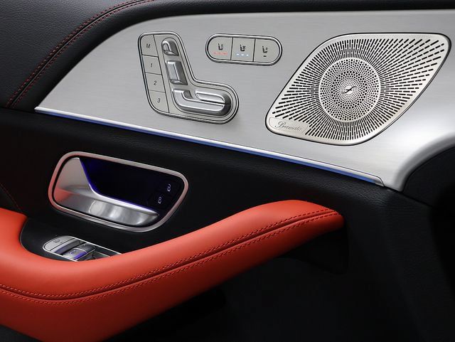 New 2026 Mercedes-Benz GLE 53 AMG 4MATIC Coupe image 28
