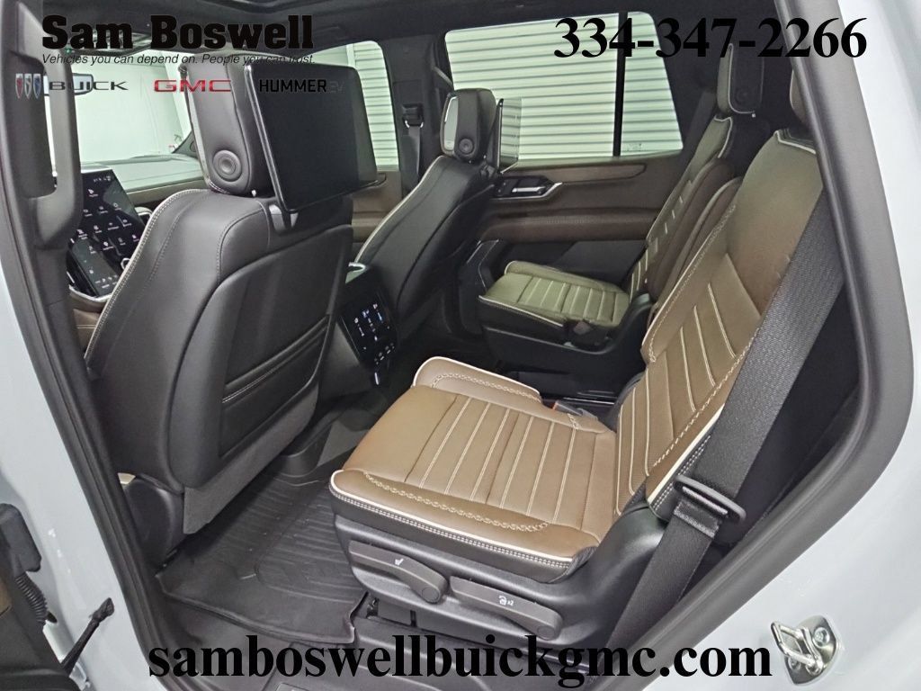 New 2026 GMC Yukon Denali Ultimate w/ LPO, Illumination Package AWD/4WD image 34