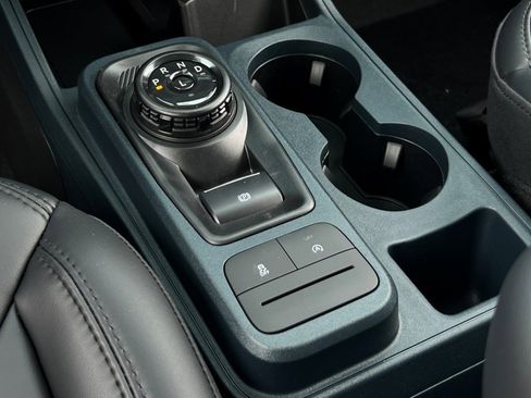 New 2026 Ford Maverick Lariat w/ Black Appearance Package image 17