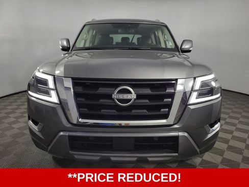 Used 2024 Nissan Armada SV RWD image 2