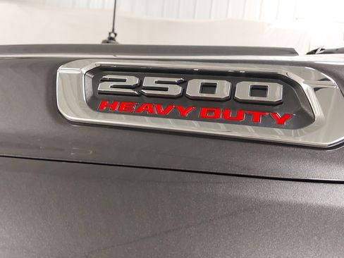 Used 2021 RAM 2500 Laramie image 32