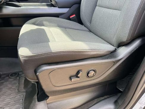 Used 2022 RAM 1500 Big Horn AWD/4WD image 26